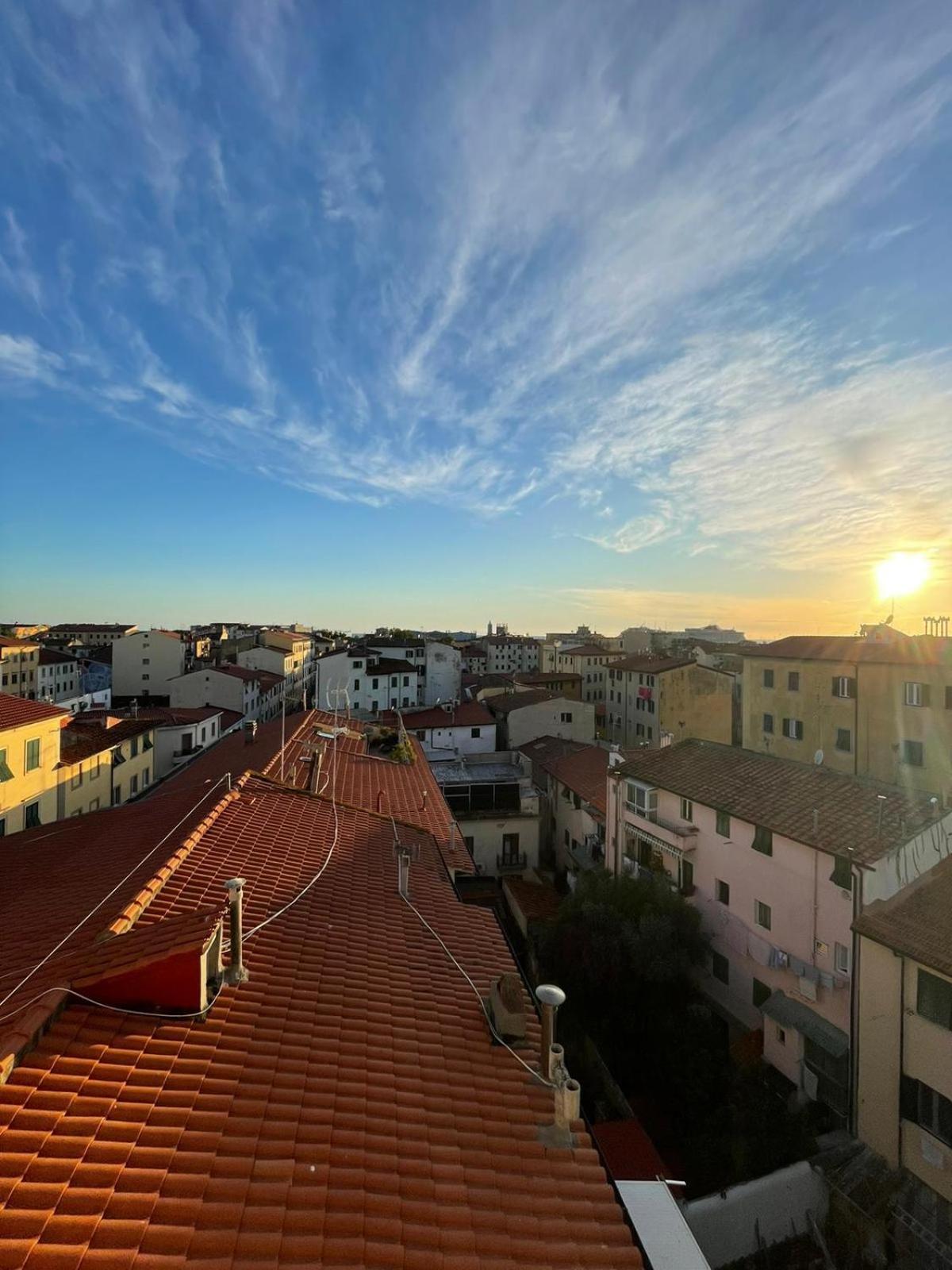 La Finestra Sul Porto Apartamento Livorno Exterior foto